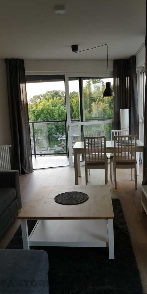 Centrum 3 pokoje 73 m2 +miejsce postojowe 5000 zł (3)