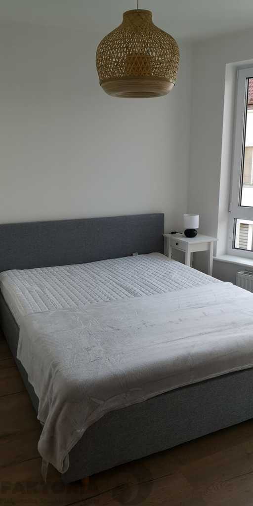 Centrum 3 pokoje 73 m2 +miejsce postojowe 5000 zł (8)