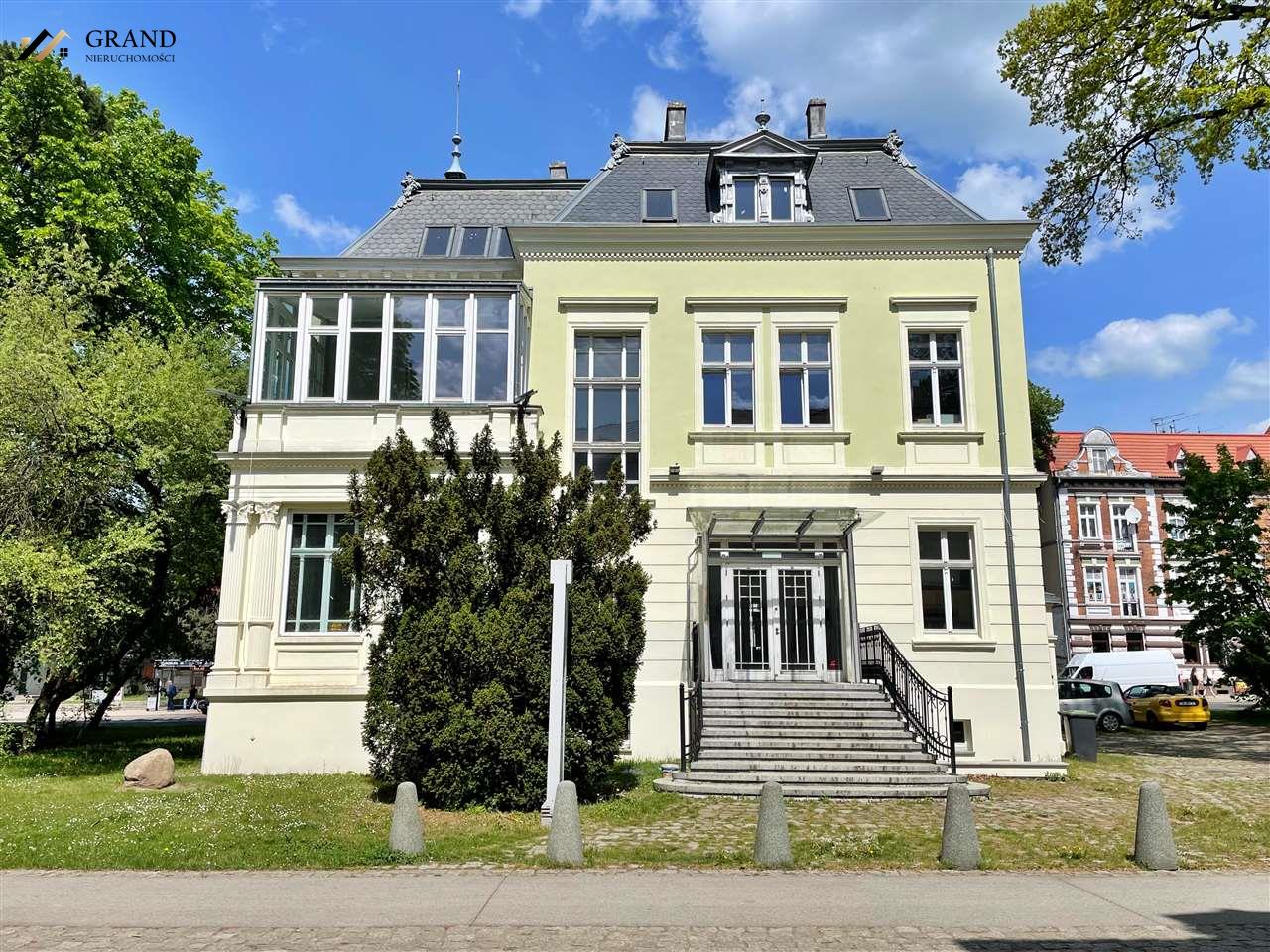 Lokal usługowy  na wynajem ul. Zwycięstwa (4)