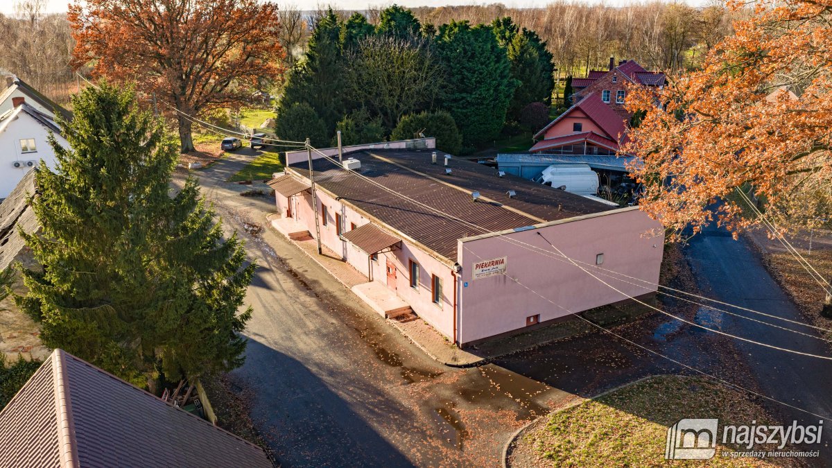 Stepnica-piekarnia, obiekt 350m2 na usługi/magazyn (4)