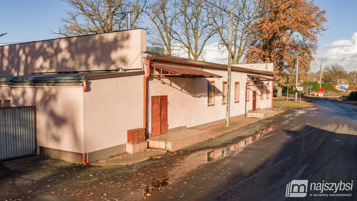 Stepnica-piekarnia, obiekt 350m2 na usługi/magazyn (2)