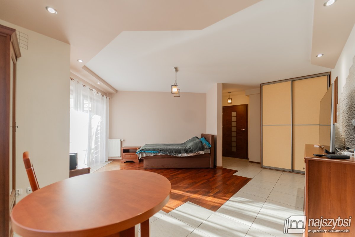 Szczecin Dąbie - duża kawalerka z balkonem (8)