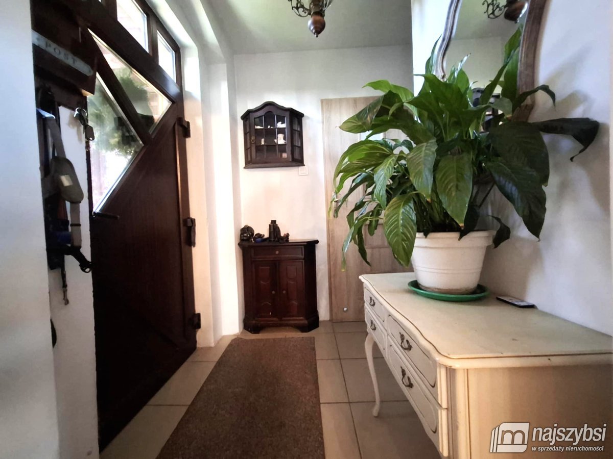 Radowo Małe - obrzeża, klimatyczny dom na sprzedaż (12)