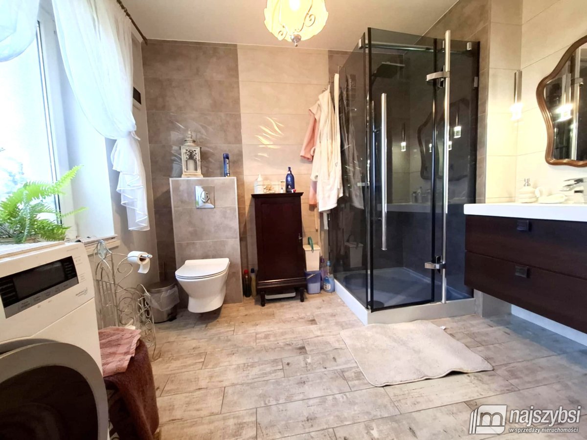 Radowo Małe - obrzeża, klimatyczny dom na sprzedaż (13)