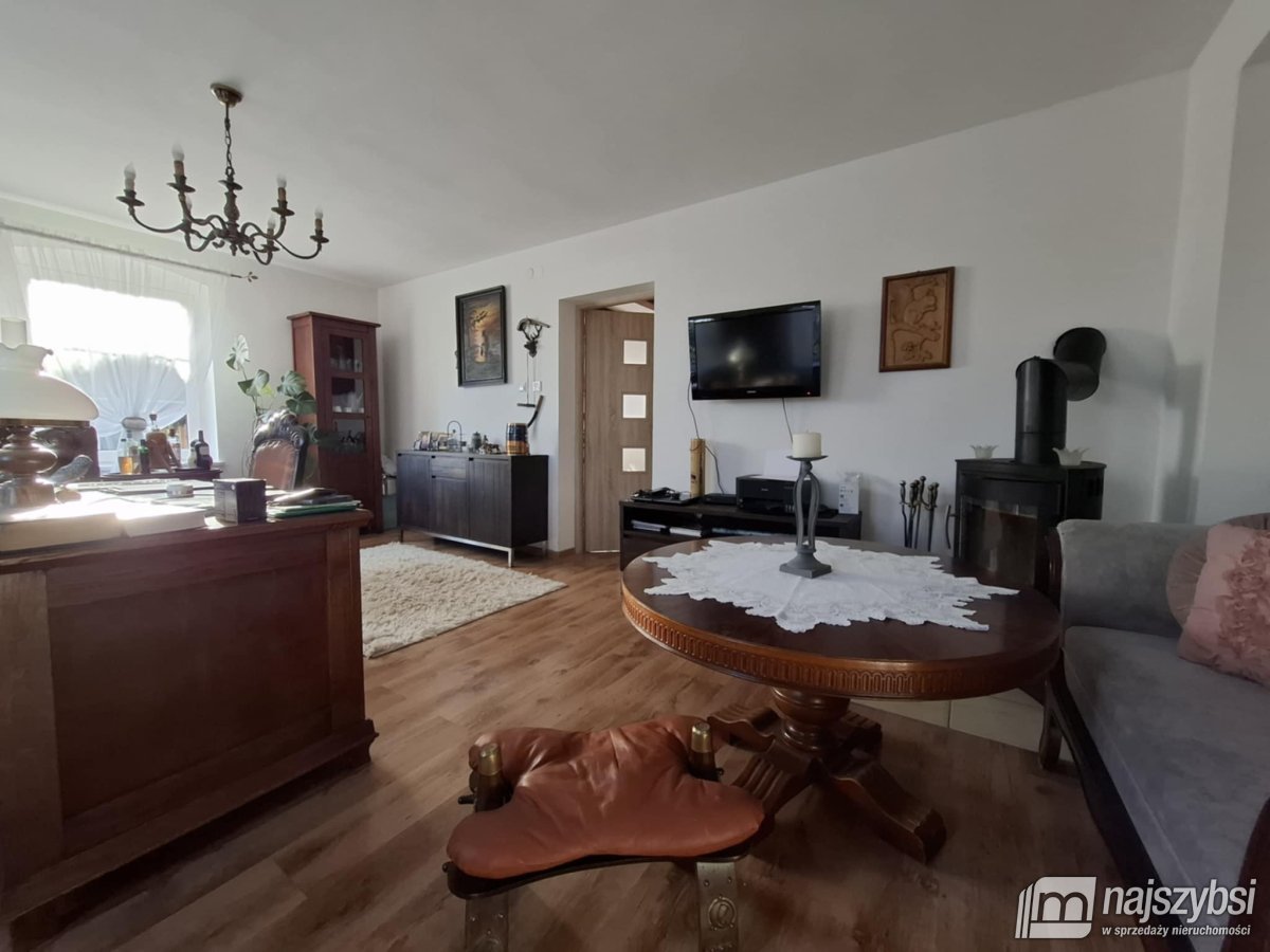 Radowo Małe - obrzeża, klimatyczny dom na sprzedaż (16)