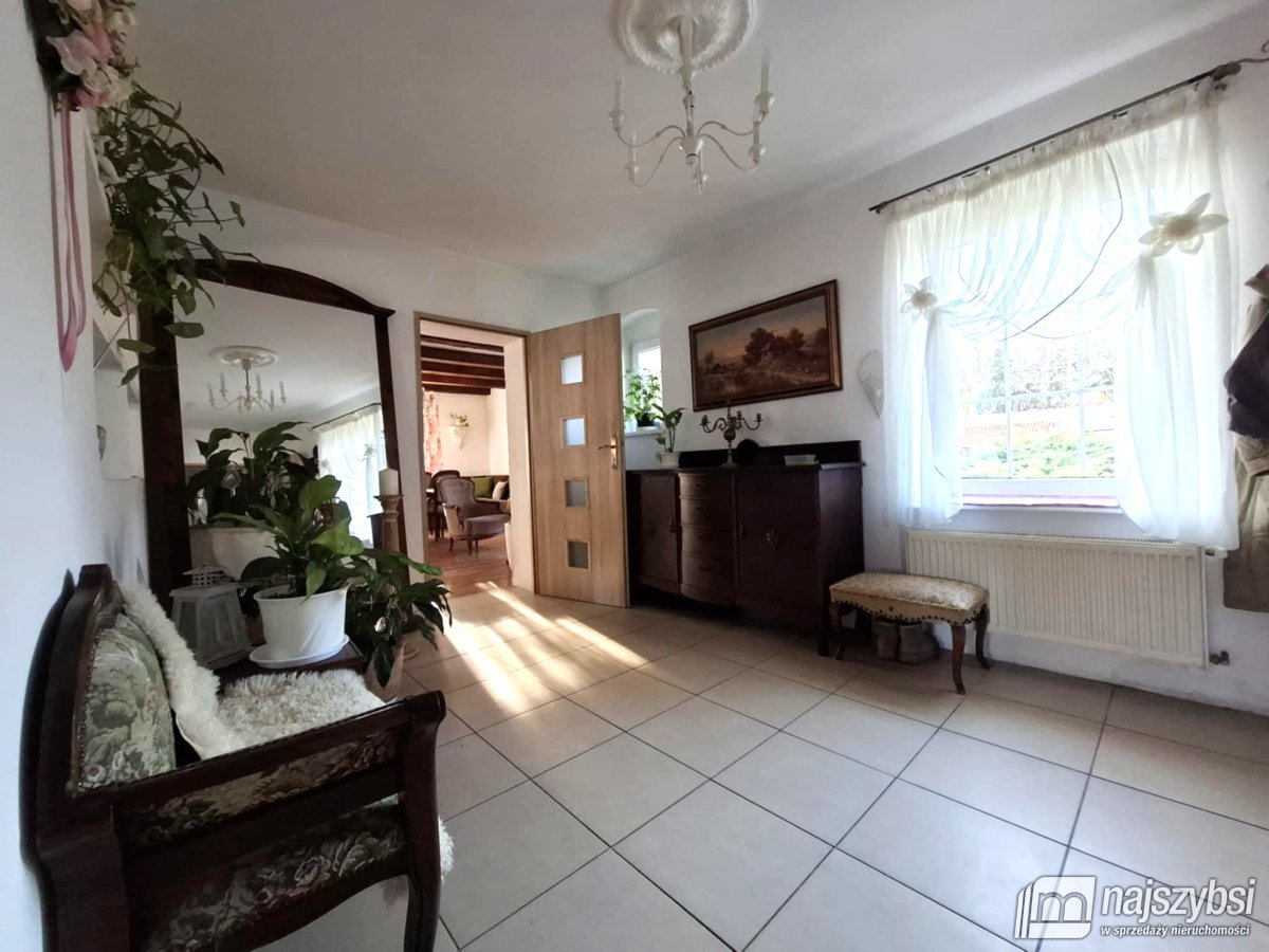 Radowo Małe - obrzeża, klimatyczny dom na sprzedaż (8)