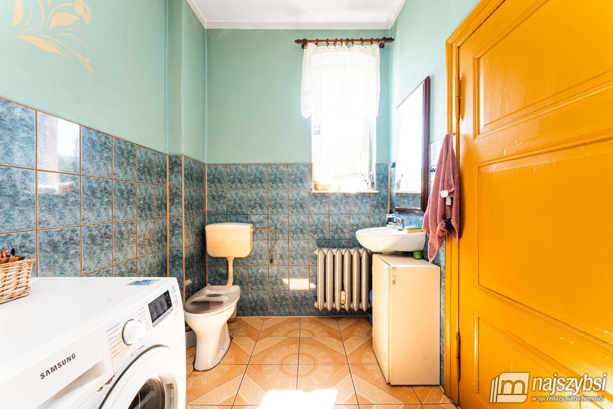 Pniewo - przestronny dom dla dwóch rodzin (17)