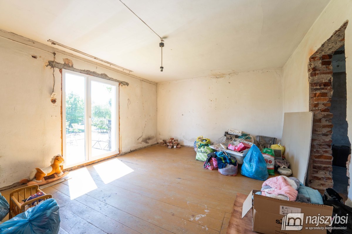 Pniewo - przestronny dom dla dwóch rodzin (18)