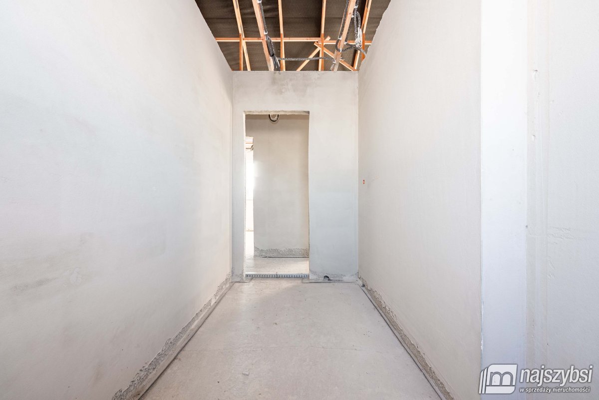 Nowogard - Kościuszki - dom wolnostojący parterowy (39)