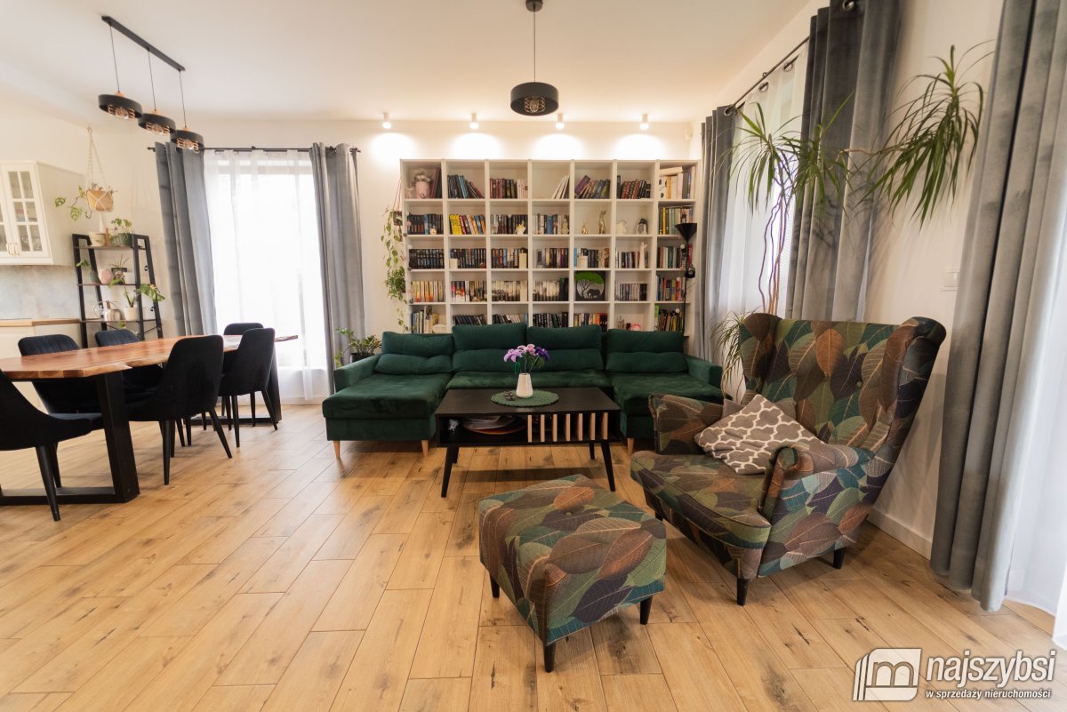 Białuń k. Goleniowa- umeblowany dom z 2022 r. (27)