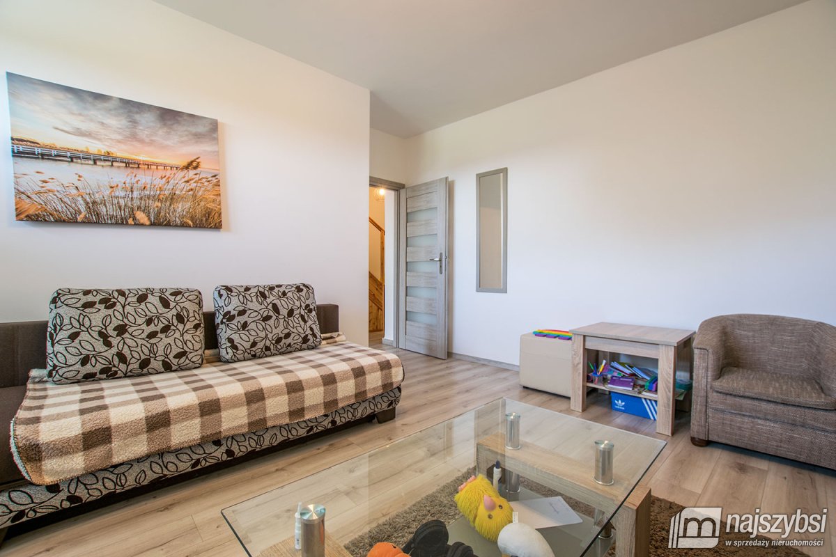 Świnoujście- dom po kapitalnym remoncie z widokiem (14)