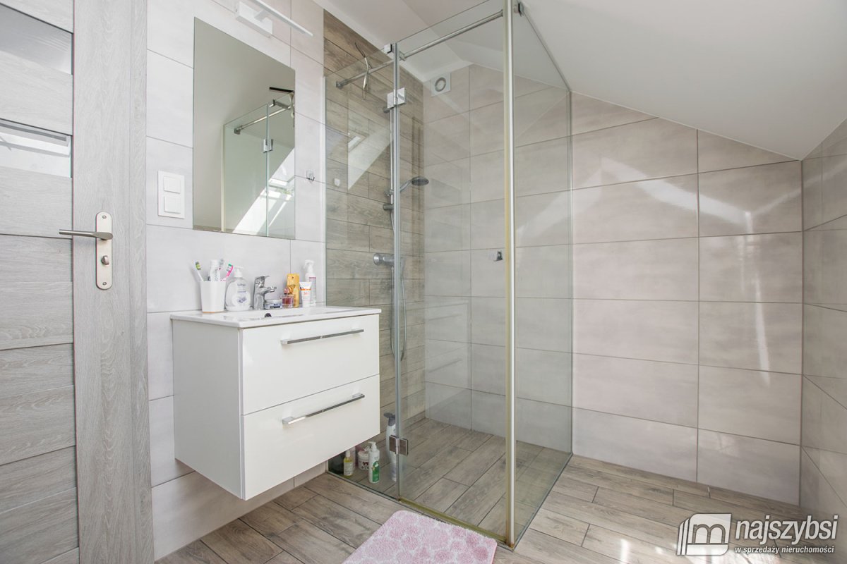 Świnoujście- dom po kapitalnym remoncie z widokiem (15)