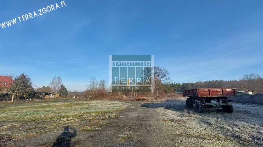 DZIAŁKA INWESTYCYJNA (17)