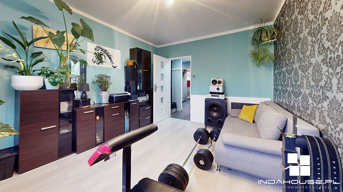 Dwustronne 3 pokojowe. Loggia. IV p. Przylesie. (10)