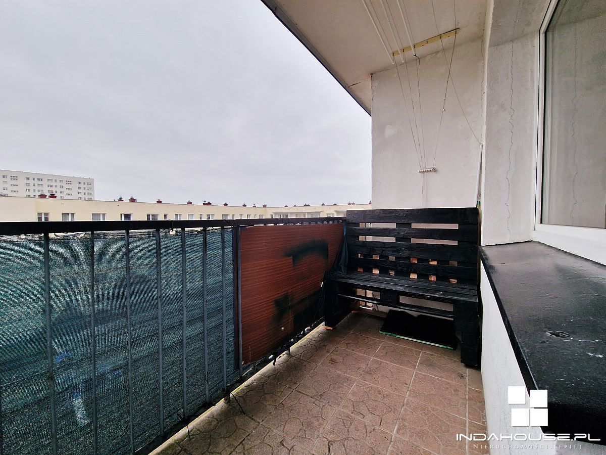 Dwustronne 3 pokojowe. Loggia. IV p. Przylesie. (2)