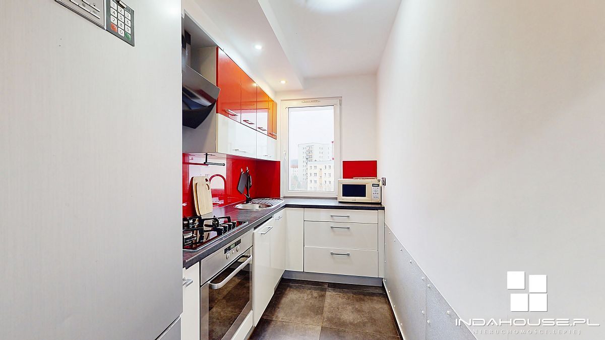 Dwustronne 3 pokojowe. Loggia. IV p. Przylesie. (5)