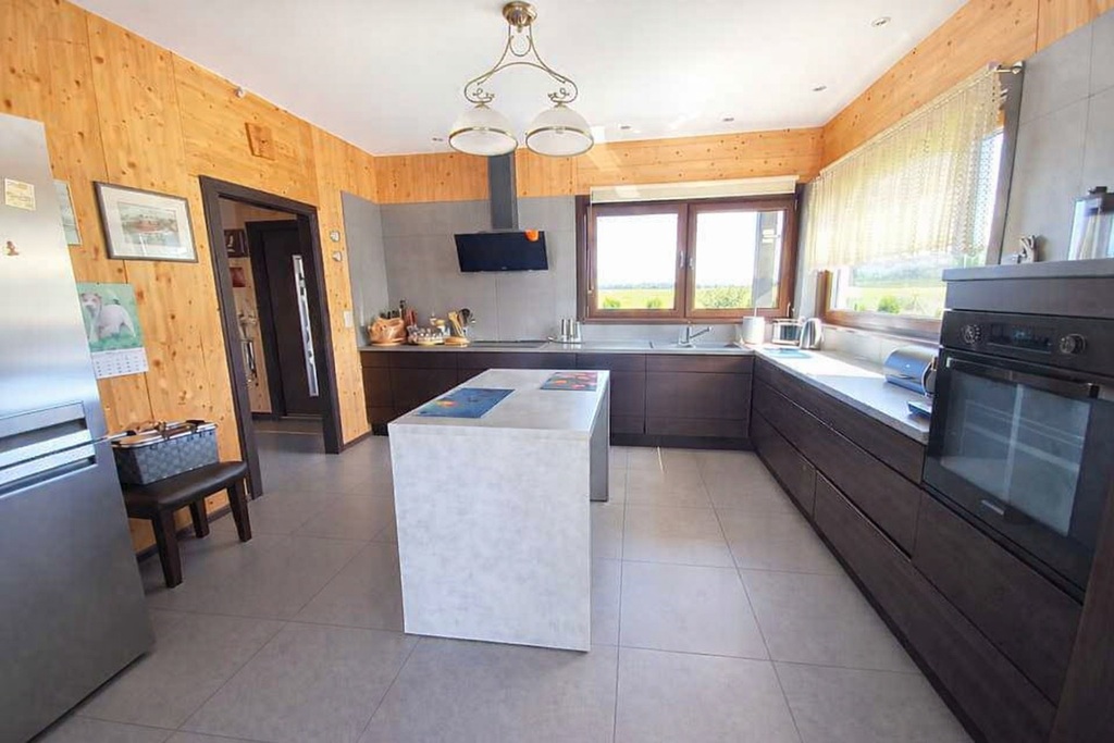 Dom w pobliżu lasu-niskie koszty utrzymania (4)