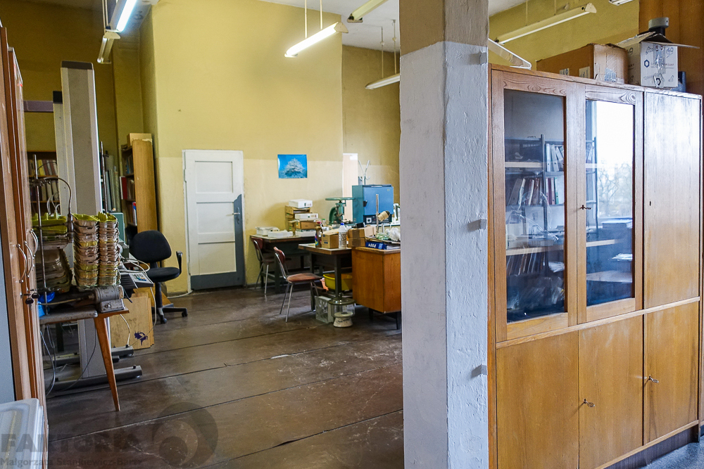 obiekt prod. - magazynowy, działka 4300 m2 (3)