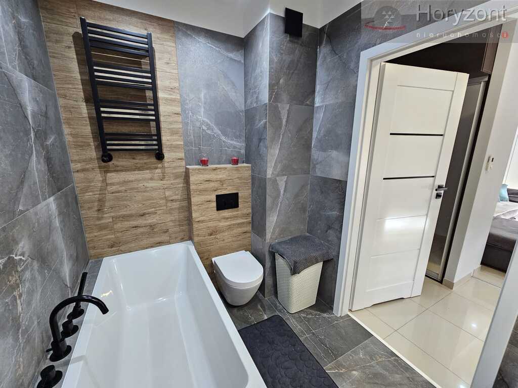 2pok. 46m2, taras, 2012r. winda - Warszewo (12)