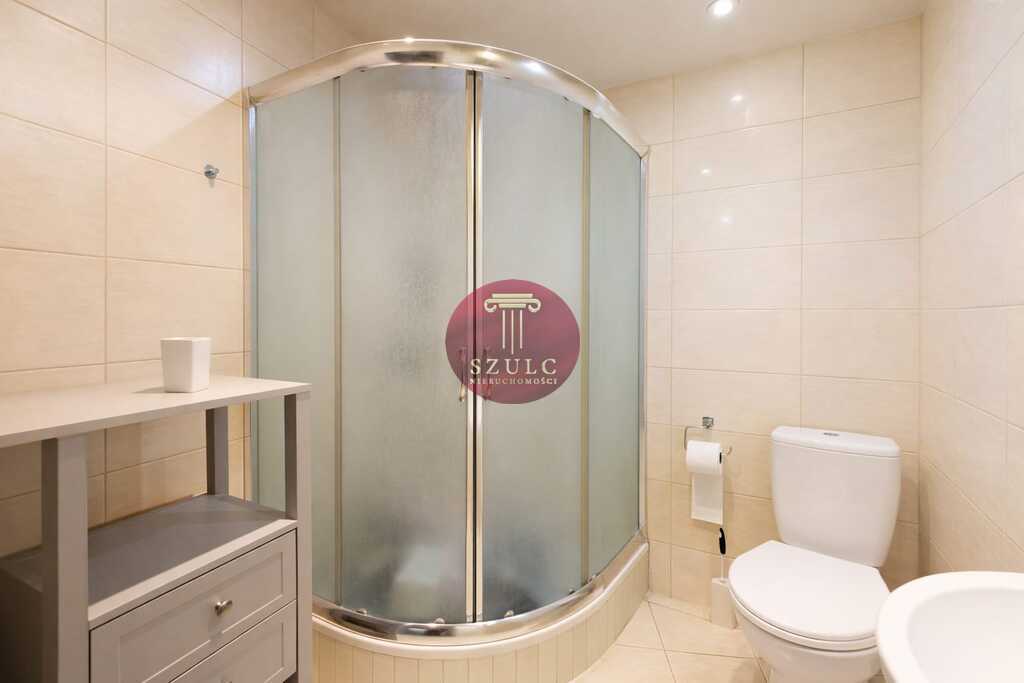 Bezrzecze 4-pokoje  z  balkonem. (9)