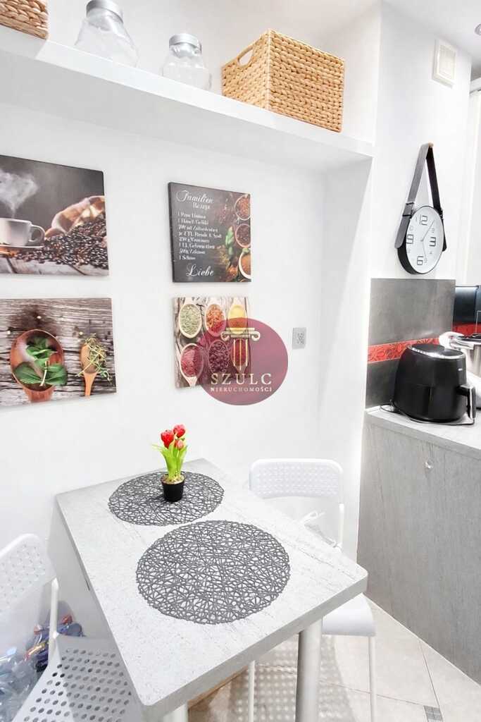 Bezrzecze 4-pokoje  z  balkonem. (11)