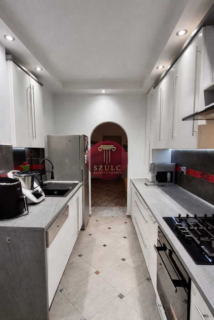 Bezrzecze 4-pokoje  z  balkonem. (3)