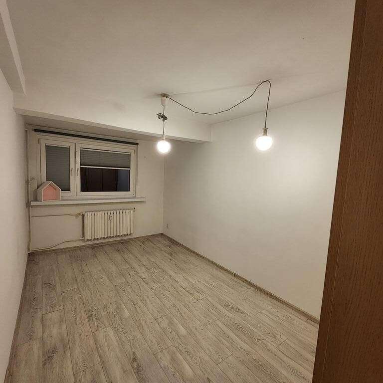 Komfortowe 3 pokoje, ogrzewanie miejskie. (7)