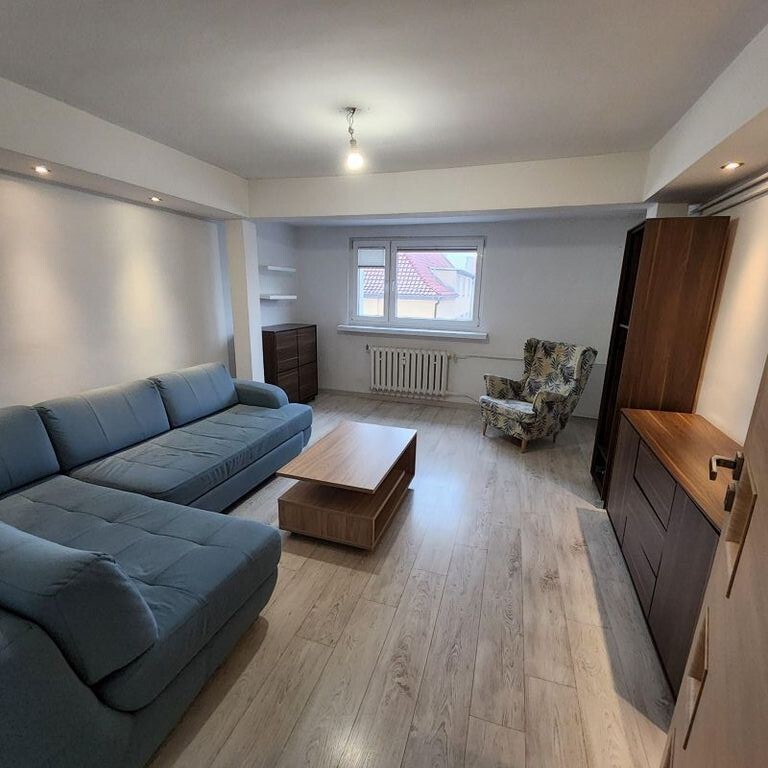 Komfortowe 3 pokoje, ogrzewanie miejskie. (1)