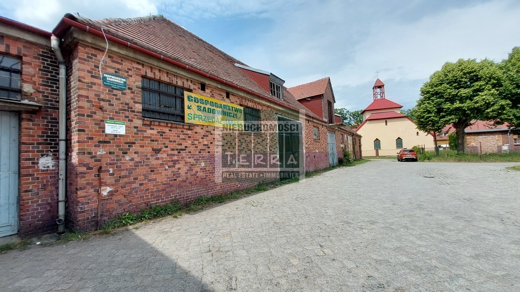 Obiekt komercyjny w centrum! (5)