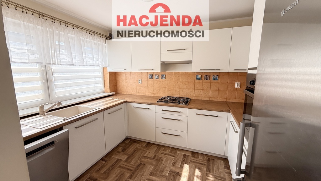 Pół bliźniaka, 125 m2, Police  (1)