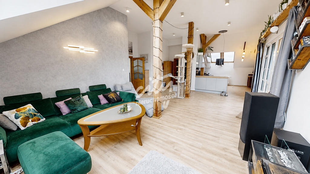 [3D]Unikat! Jak penthouse! 73m2, 2pok, taras 33m2! (1)