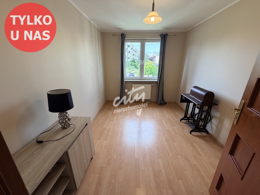 2 pokoje z balkonem i miejscem postojowym od zaraz (7)