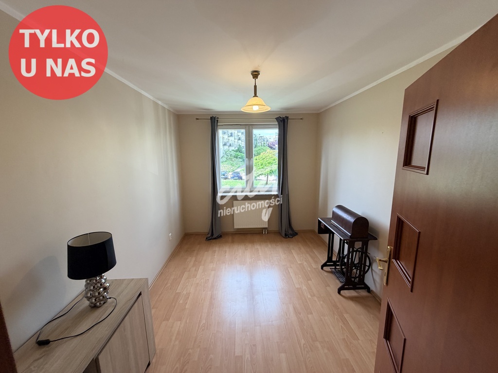 2 pokoje z balkonem i miejscem postojowym od zaraz (8)