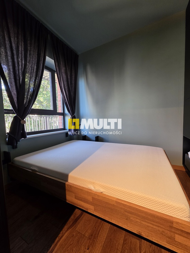 Loft 42 m2 - 2 pok. garaż, winda i piwnica. (9)