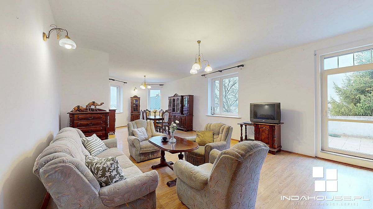 Duże mieszkanie (piętro domu)  w Bobolicach z możl (1)