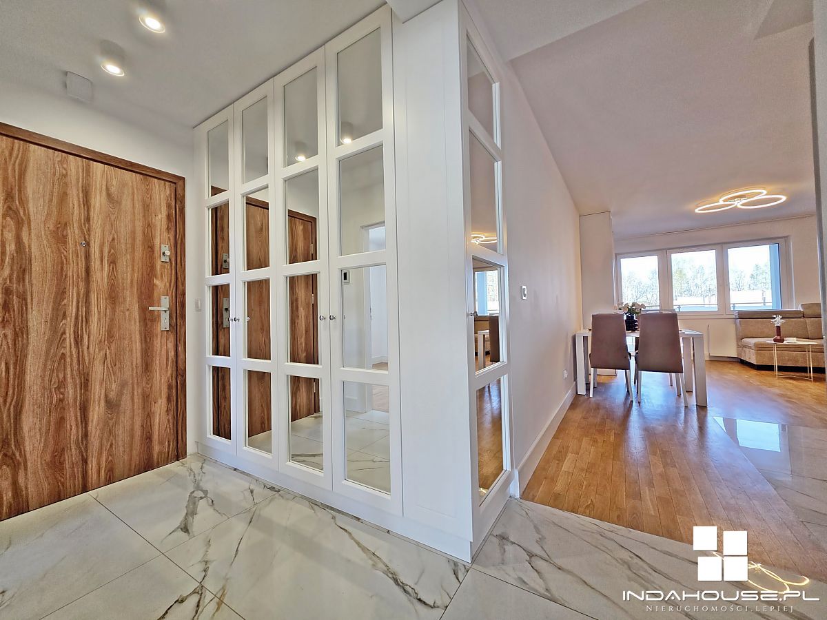 Nowy, 3 pokojowy apartament. Najem okazjonalny. (12)