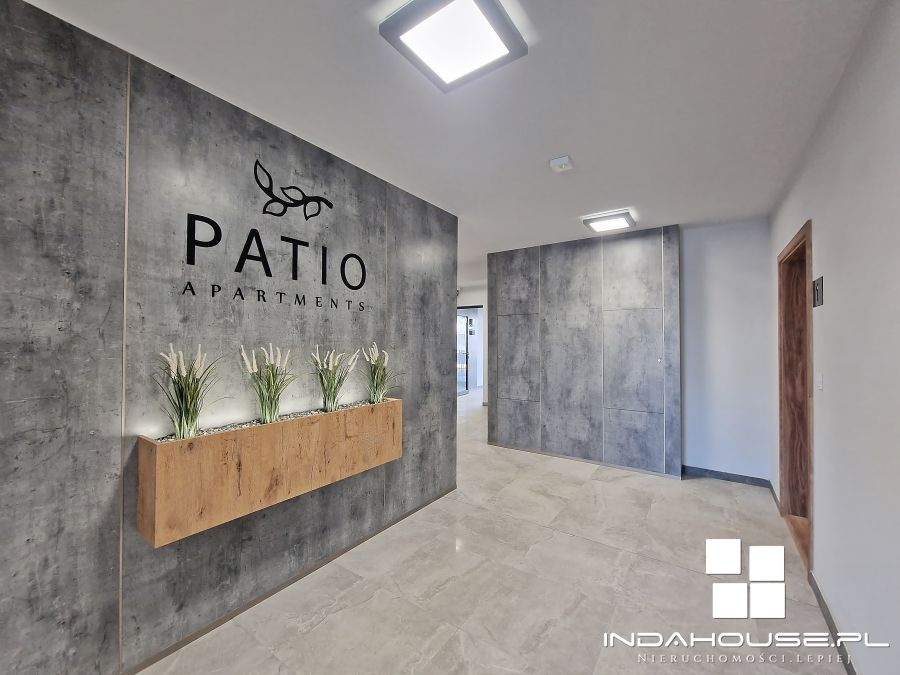 Nowy, 3 pokojowy apartament. Najem okazjonalny. (23)