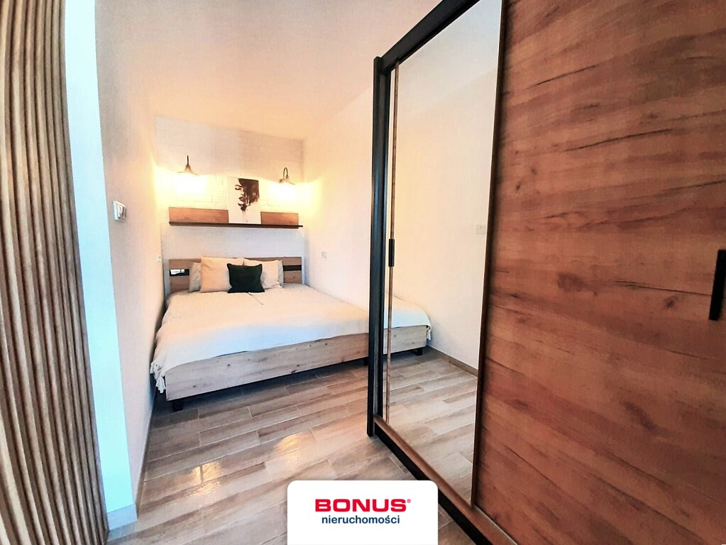 Kawalerka, balkon, miejsce postojowe, winda (6)