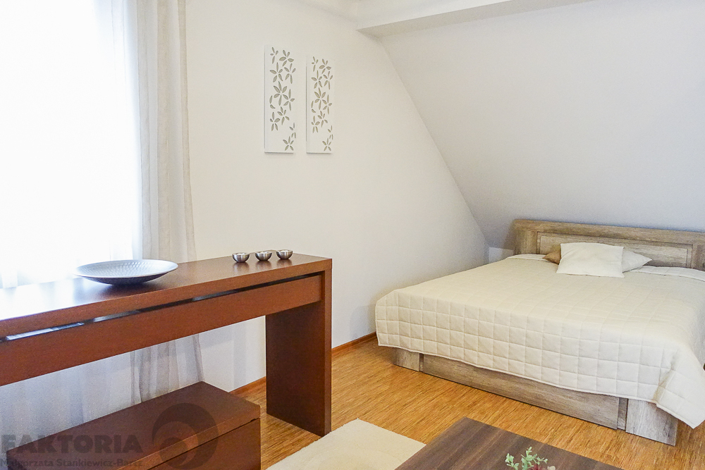 Komfortowy dom na Bezrzeczu, piękny ogród (28)