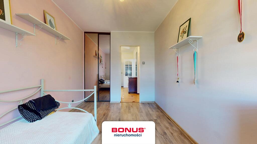 Jasne 3 pokoje 1 p. balkon + miejsce garażowe (13)