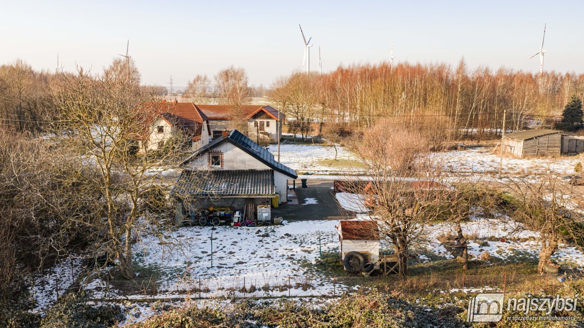 Jeżyce-dom wolnostojący 72m2+garaż 32m2 k. Darłowa (18)