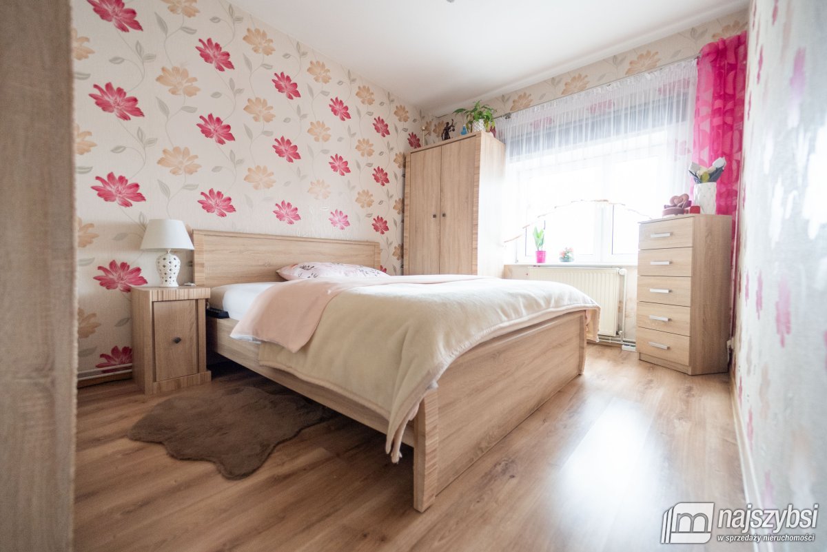 Chociwel - przestronne mieszkanie 4 pokojowe (13)