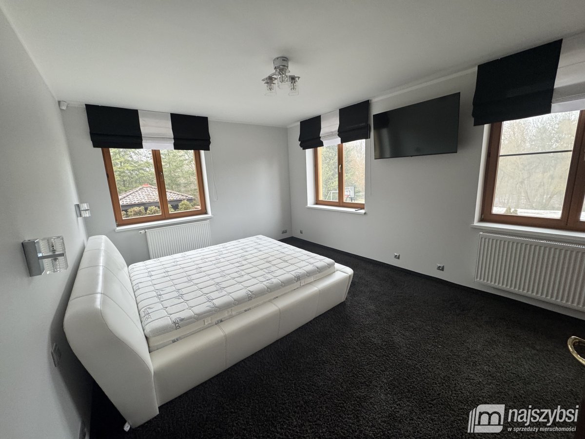 Szczecin -130m2 Pogodno 2 garaże (6)