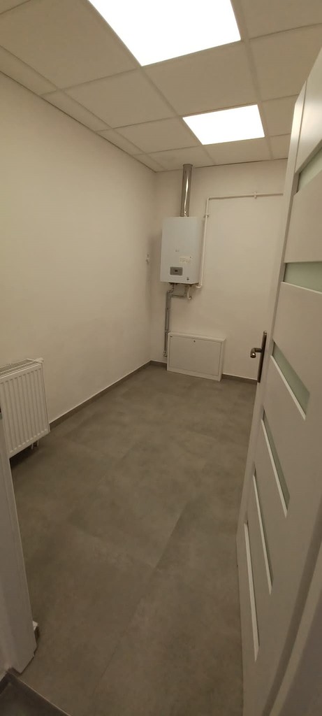 Lokal na Rynku po remoncie! (12)