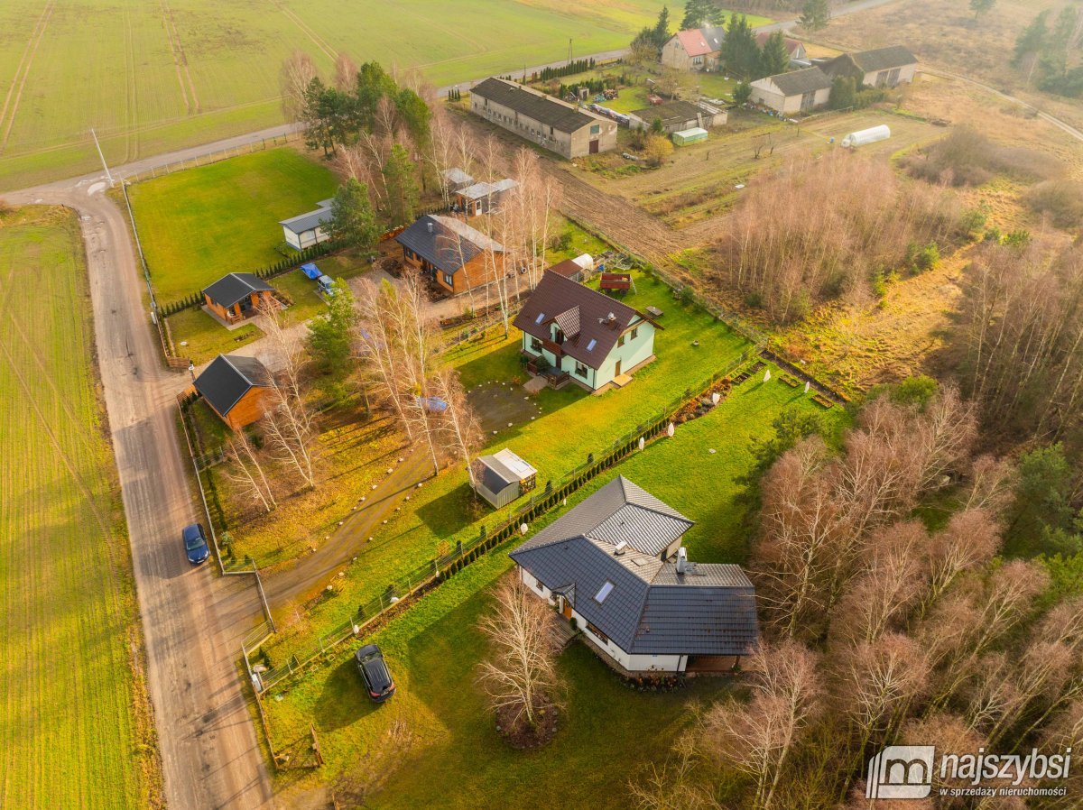 LIPIANY - Przywodzie - dom niedaleko jeziora Chłop (2)