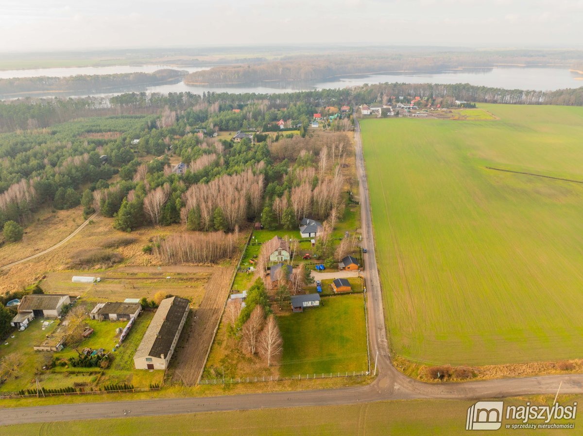 LIPIANY - Przywodzie - dom niedaleko jeziora Chłop (34)