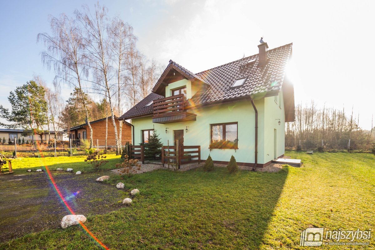 LIPIANY - Przywodzie - dom niedaleko jeziora Chłop (4)