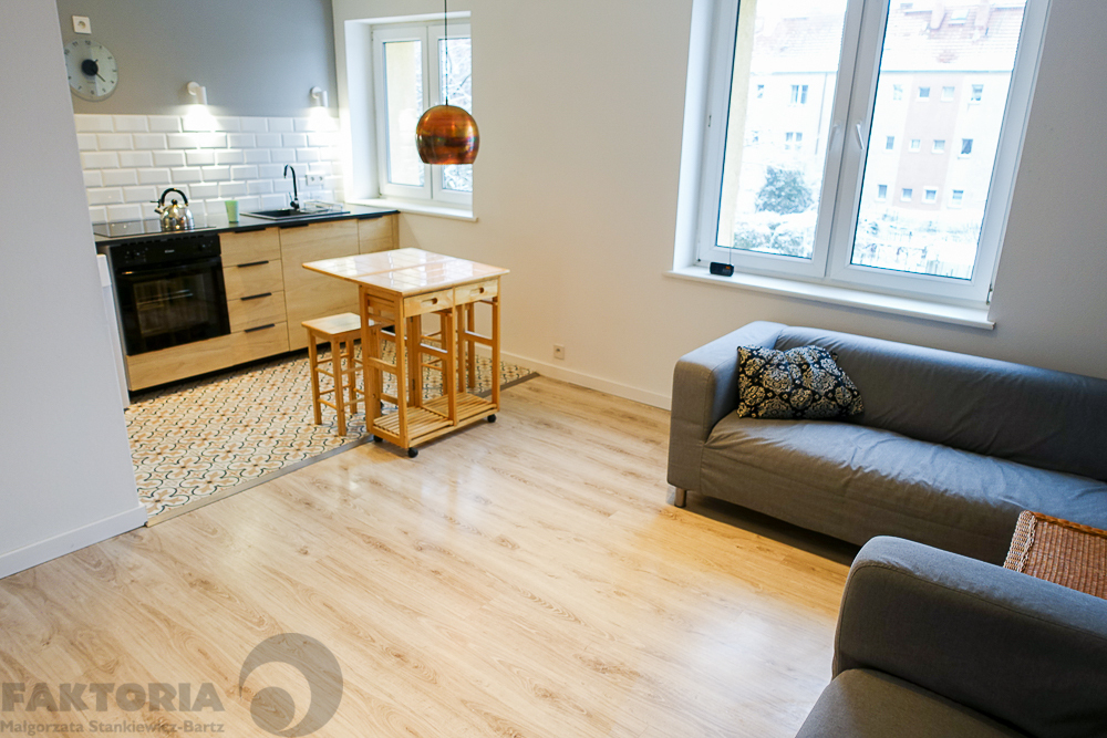 Pogodno 3 pokoje, I p. 2600+470+gaz+en. el. (24)