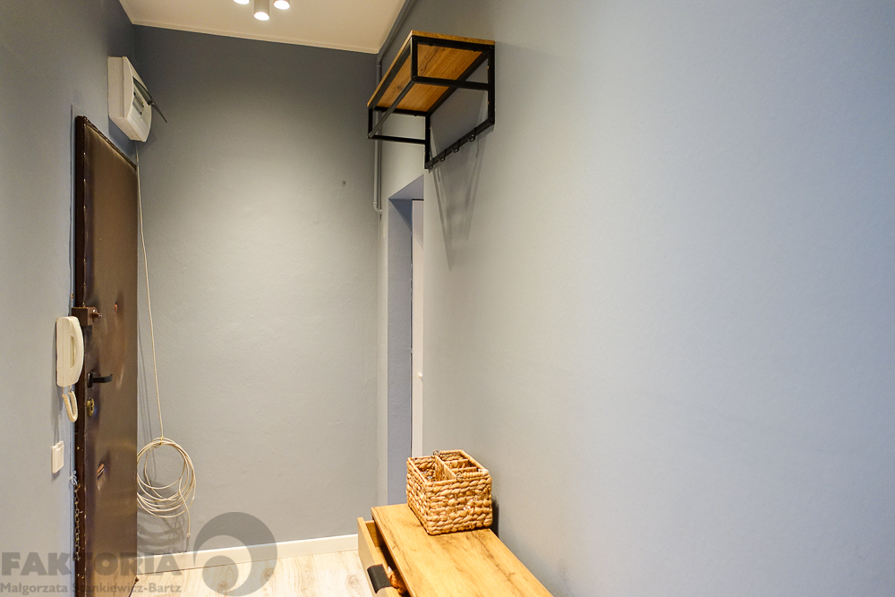 Pogodno 3 pokoje, I p. 2600+470+gaz+en. el. (21)