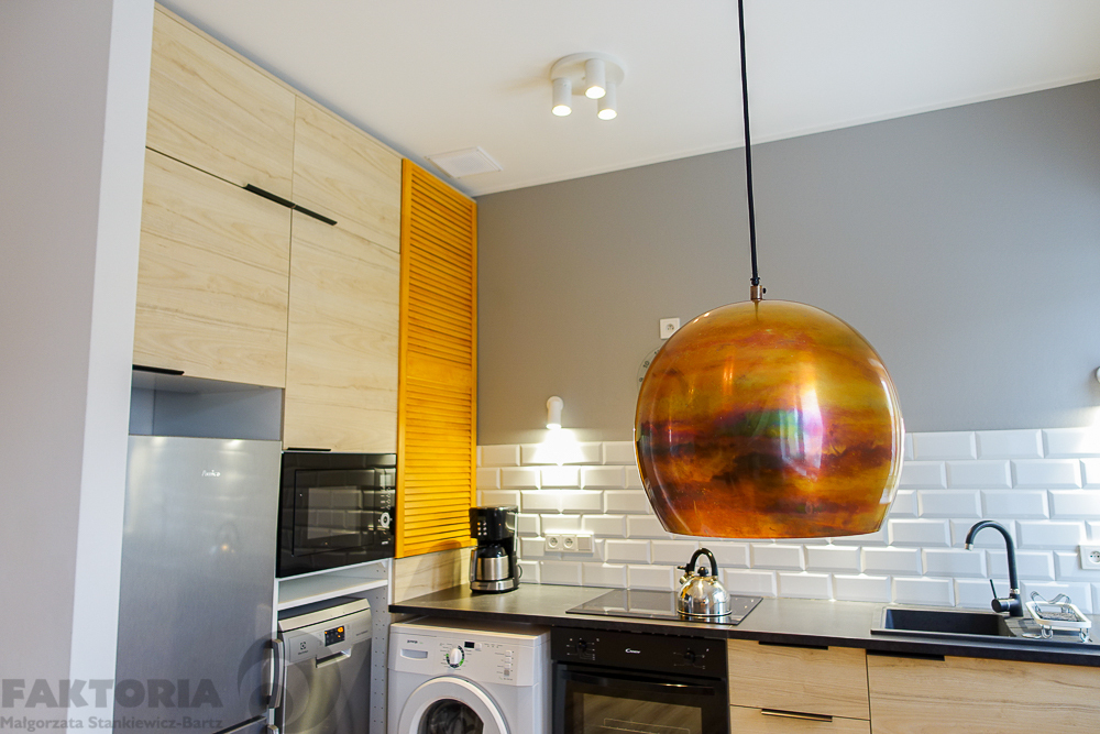 Pogodno 3 pokoje, I p. 2600+470+gaz+en. el. (5)